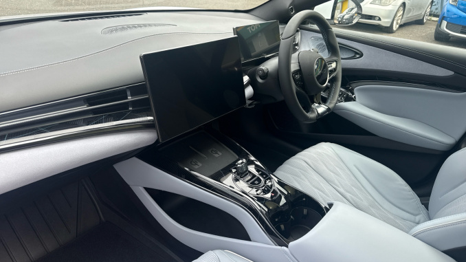 BYD Seal 230kW Design 83kWh 4dr Auto Electric Saloon - Image 9